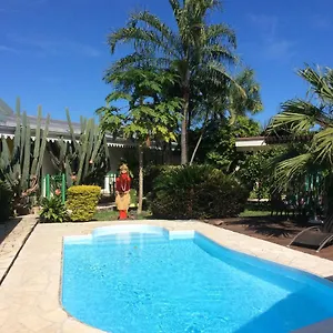 Relais Fenua 3*, Punaauia (Tahiti) French Polynesia