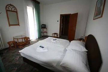 ***  Hotel Otar Prague Czech Republic
